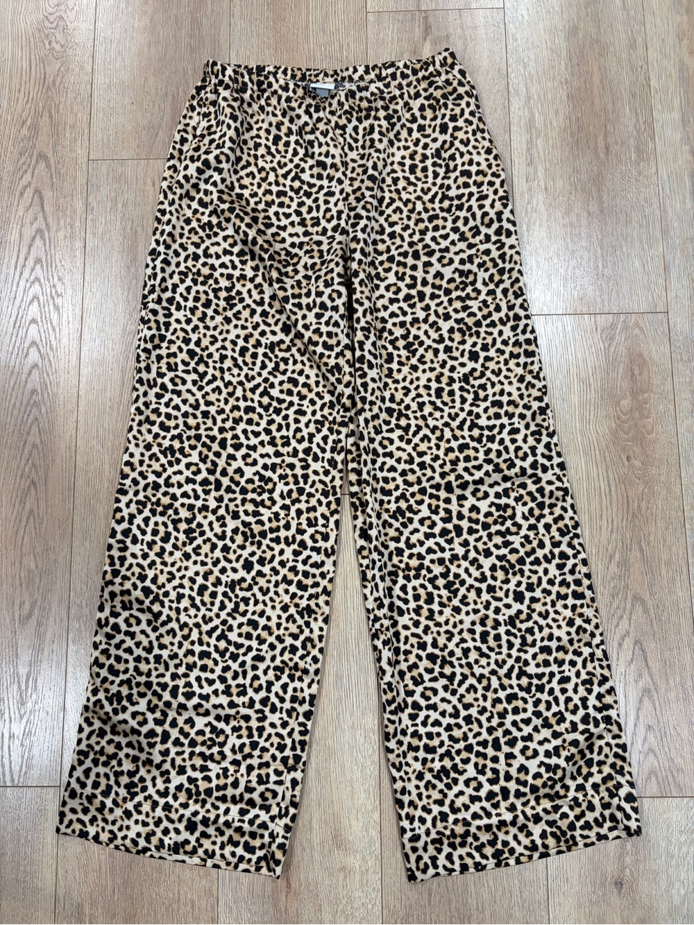A New Day Leopard Print Wide Leg Pull-On Pants Size Small Animal Print